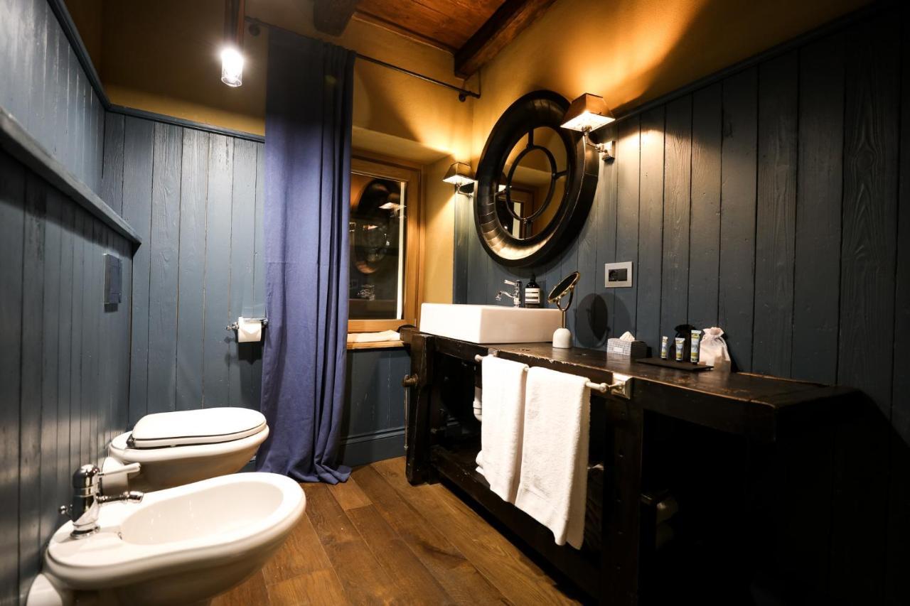 La Piazzetta degli Artisti - Boutique B&B Bossolasco Esterno foto