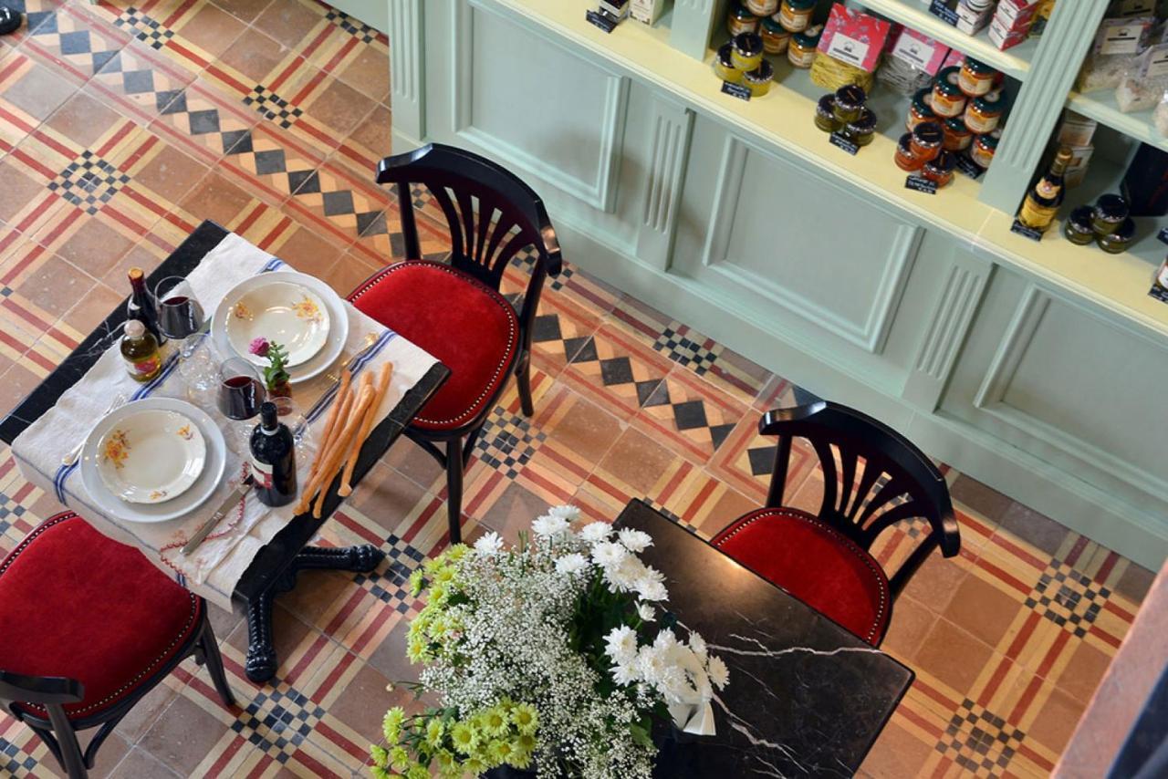 La Piazzetta degli Artisti - Boutique B&B Bossolasco Esterno foto